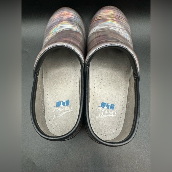 Dansko Womens LT Pro Prism Patent Leather Slip On Metallic Clogs Shoes 38 US 7.5 - Picture 7 of 8